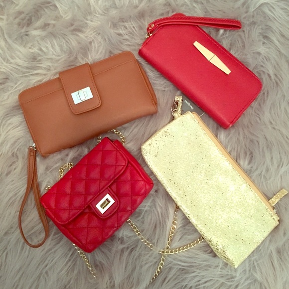 Accessory Bundle! - Picture 2 of 7